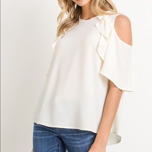 NWT Women’s Ruffle Blouse Open Shoulder Top